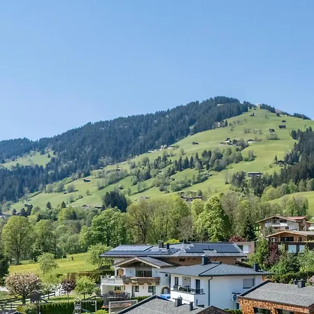 Apartment Next To The Skilift A 2 Brixen im Thale